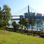Ravenscourt S Studio Apartment Close To Everything
