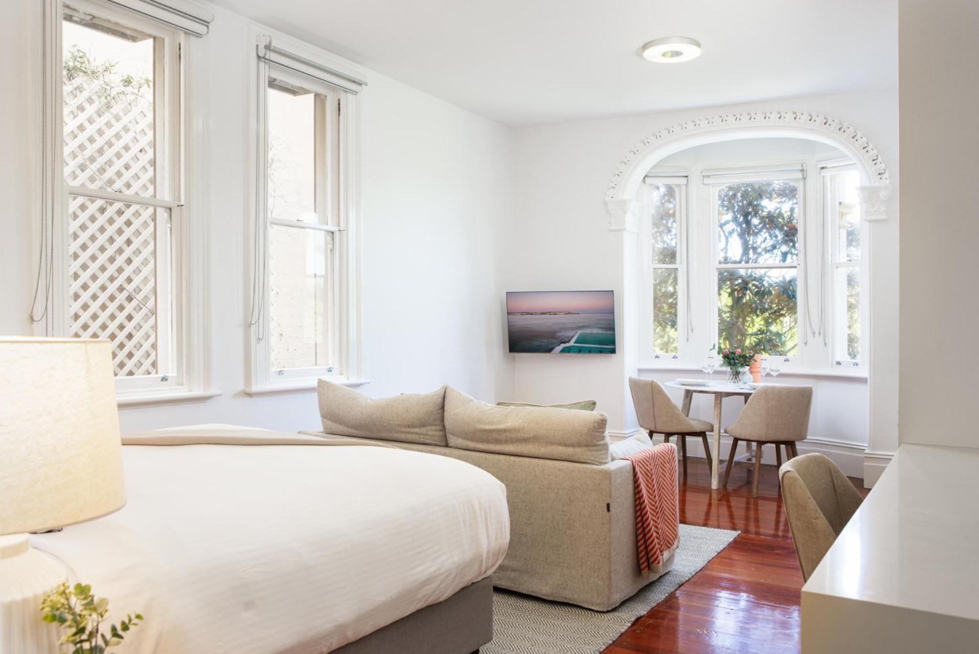 Apartment Ravenscourt S Close To Everything