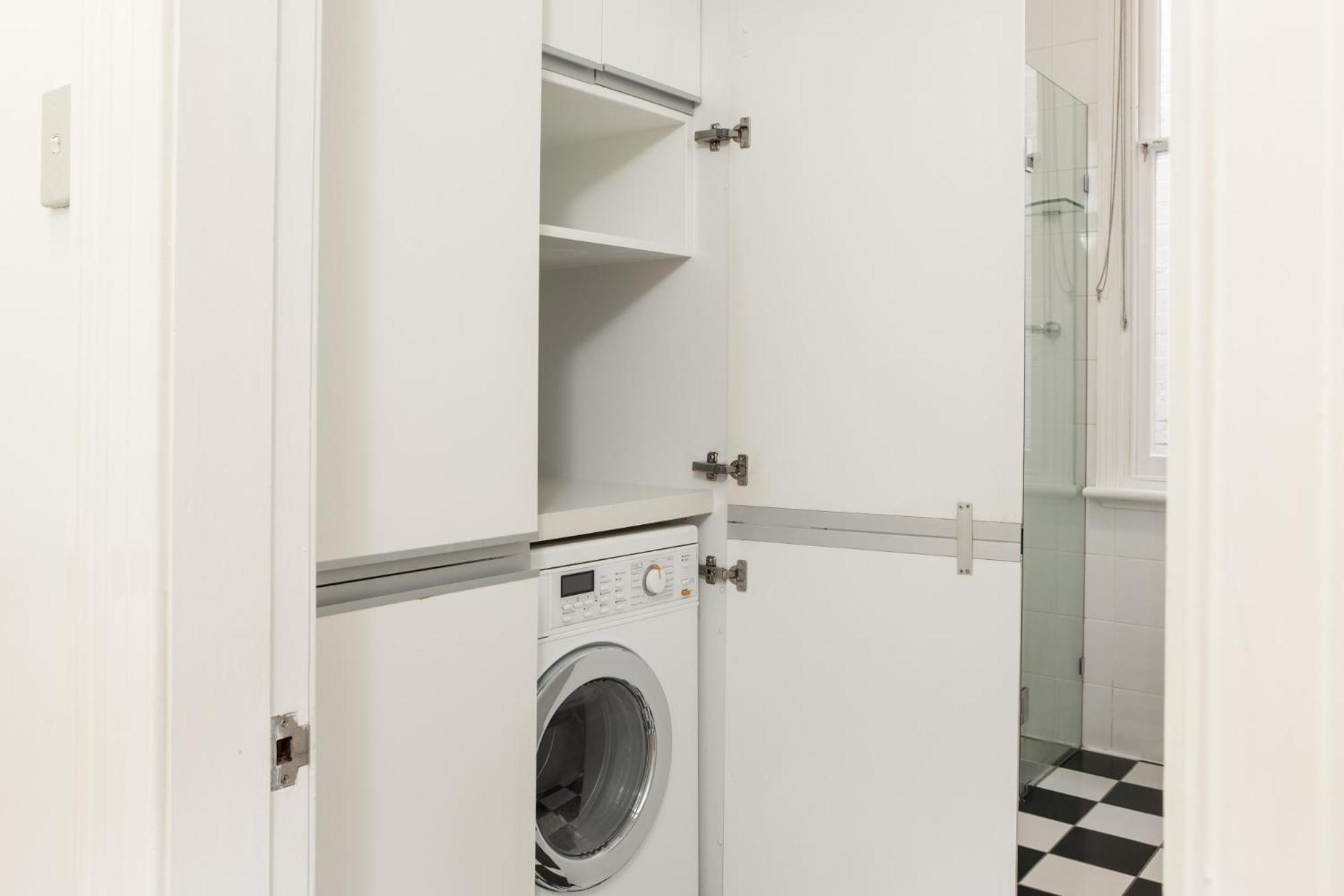 Ravenscourt S Close To Everything Apartment